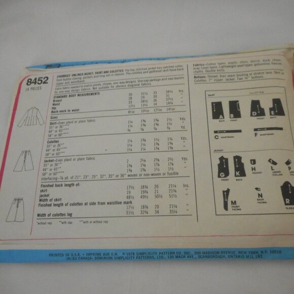 Vintage 1970 Girls Simplicity sewing pattern 8452 - Picture 2 of 2